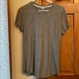 Homage Women’s Sage Green Shirt Size Medium